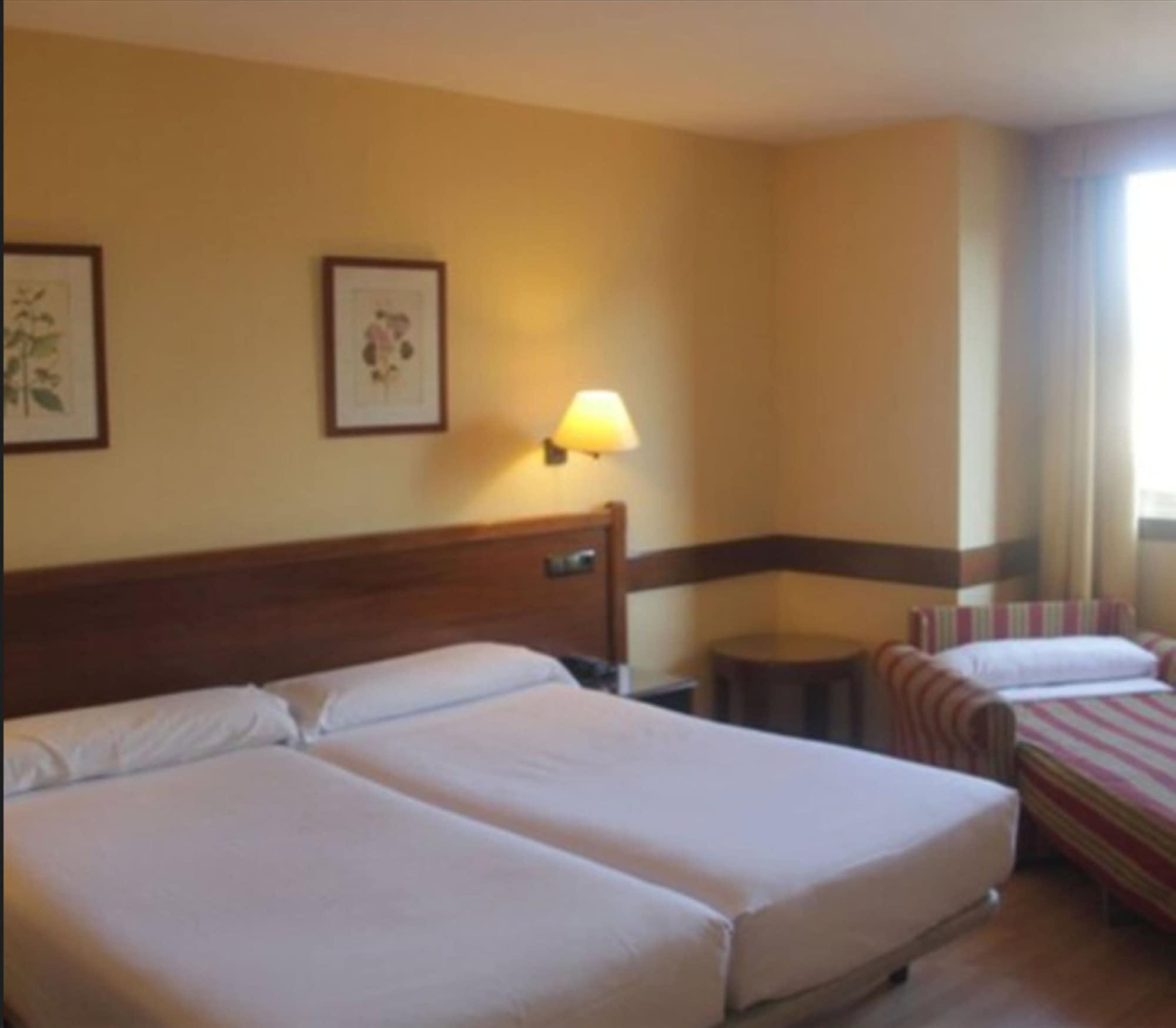 Hotel Oriente Zaragoza Luaran gambar