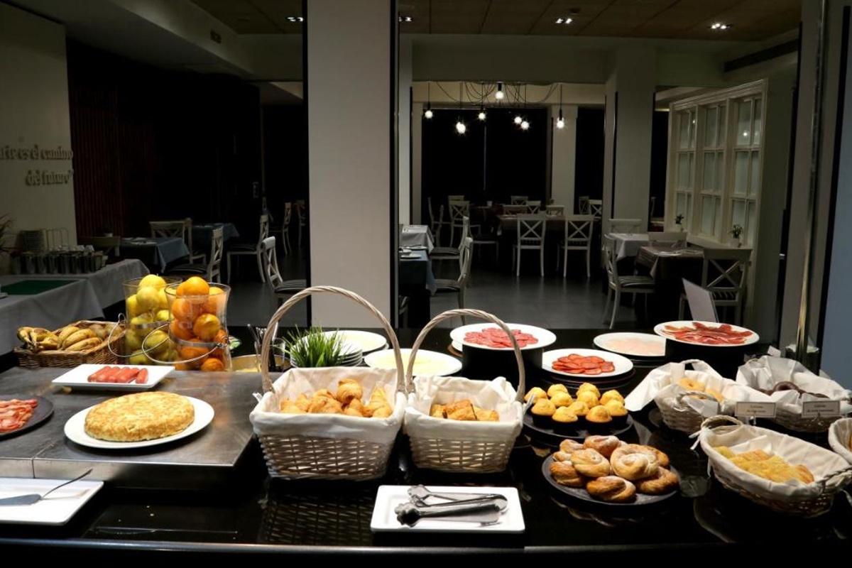 Hotel Oriente Zaragoza Luaran gambar